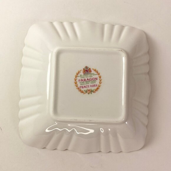 RARE Paragon Peace Rose Square Candy Bon Bon Nut Ring Dish Gold Rim MINT - Picture 5 of 5